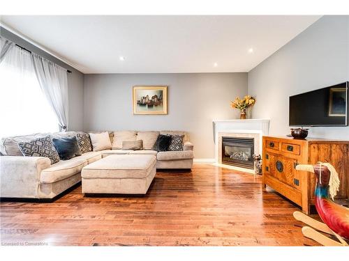 72 Sidney Crescent, Stoney Creek, ON - Indoor Photo Showing Living Room With Fireplace