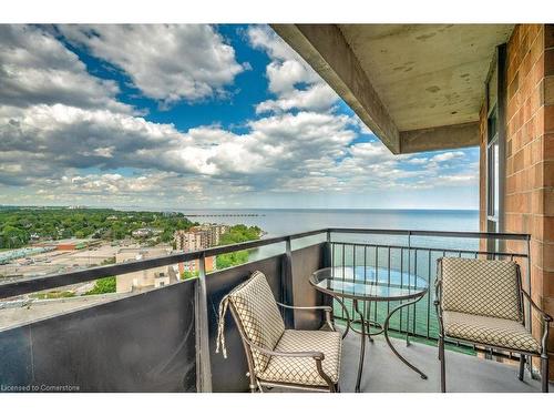 2006-5250 Lakeshore Road, Burlington, ON - Outdoor With Body Of Water With Balcony With View With Exterior