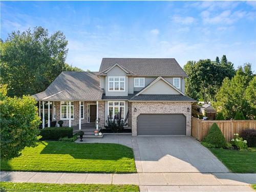 90 Hedge Lawn Drive, Grimsby, ON - Outdoor With Facade