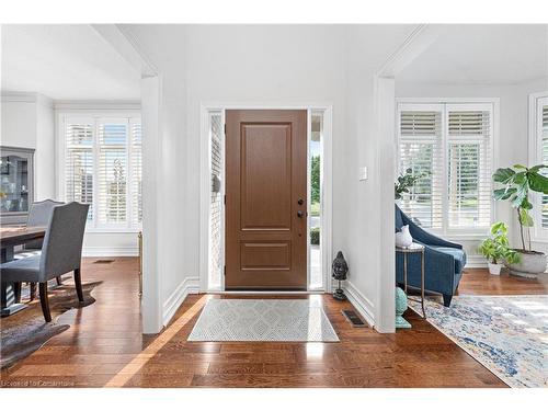 90 Hedge Lawn Drive, Grimsby, ON - Indoor Photo Showing Other Room