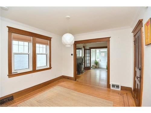 33 Cline Avenue S, Hamilton, ON - Indoor Photo Showing Other Room