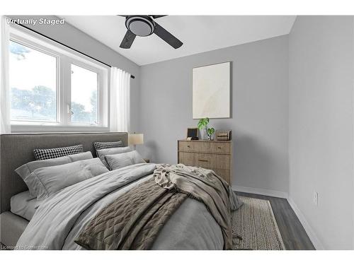 2 Comet Avenue, Hamilton, ON - Indoor Photo Showing Bedroom