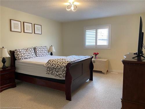 60 Alden Street Street, Hamilton, ON - Indoor Photo Showing Bedroom