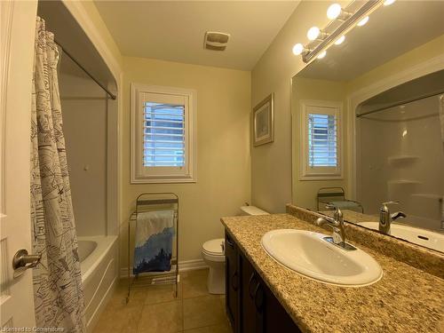 60 Alden Street Street, Hamilton, ON - Indoor Photo Showing Bathroom