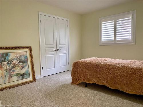 60 Alden Street Street, Hamilton, ON - Indoor Photo Showing Bedroom