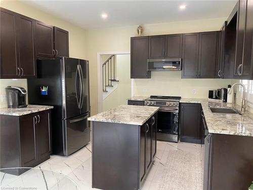 60 Alden Street Street, Hamilton, ON - Indoor Photo Showing Kitchen With Upgraded Kitchen