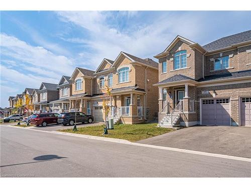 95 Kenesky Drive Drive, Hamilton, ON - Outdoor With Facade