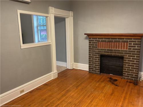 303 East 19Th Street, Hamilton, ON - Indoor With Fireplace