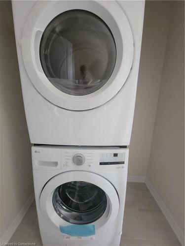 1451 National Common, Burlington, ON - Indoor Photo Showing Laundry Room