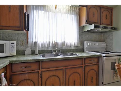 776 Garth Street, Hamilton, ON - Indoor Photo Showing Kitchen With Double Sink