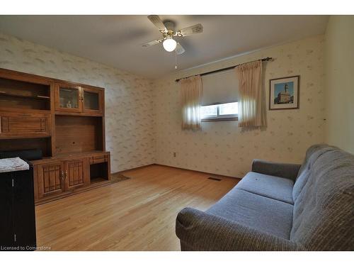 776 Garth Street, Hamilton, ON - Indoor