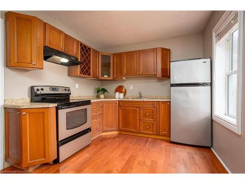 209 Weir Street N, Hamilton, ON - Indoor Photo Showing Kitchen With Stainless Steel Kitchen