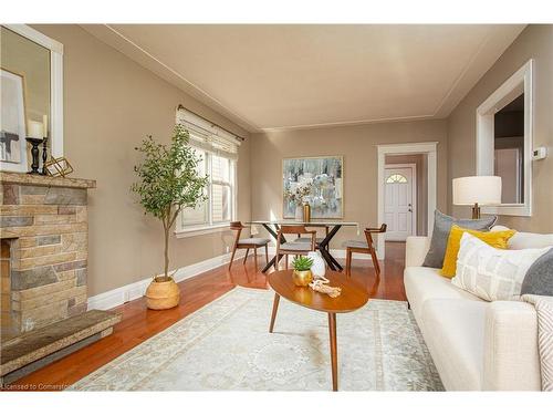 209 Weir Street N, Hamilton, ON - Indoor Photo Showing Living Room With Fireplace