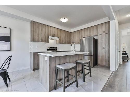 99 Kenesky Drive, Waterdown, ON - Indoor Photo Showing Kitchen