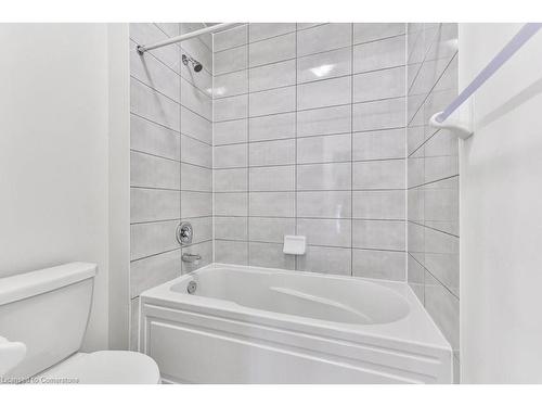 99 Kenesky Drive, Waterdown, ON - Indoor Photo Showing Bathroom