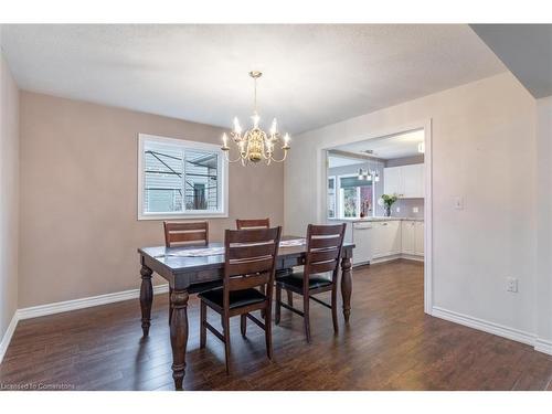 114 Glenariff Drive, Freelton, ON - Indoor Photo Showing Dining Room