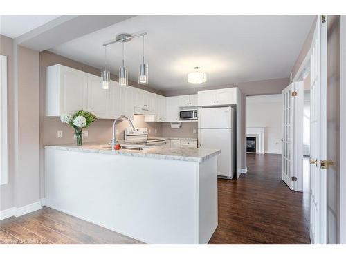 114 Glenariff Drive, Freelton, ON - Indoor Photo Showing Kitchen With Double Sink