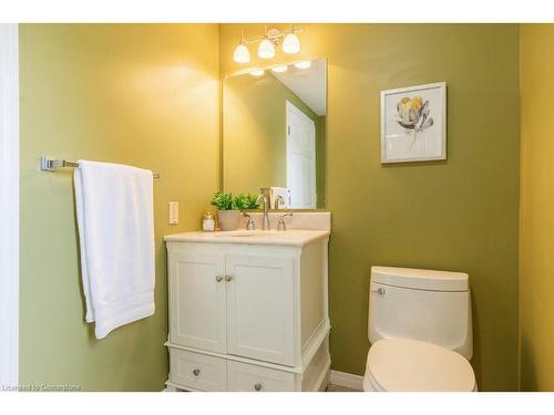 34 Baldwin Street, Dundas, ON - Indoor Photo Showing Bathroom