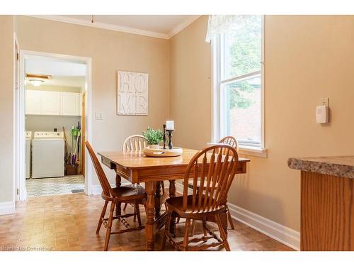 34 Baldwin Street, Dundas, ON - Indoor Photo Showing Dining Room