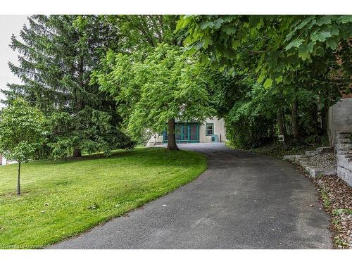 34 Baldwin Street, Dundas, ON - Outdoor