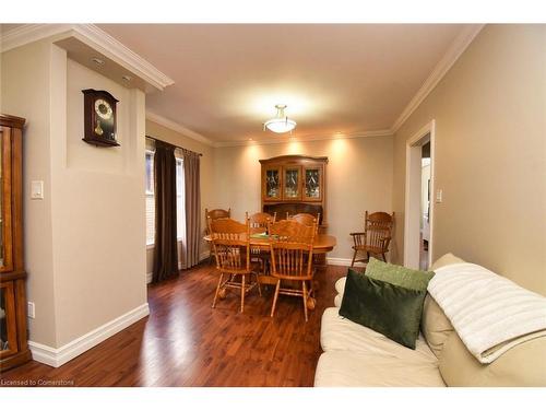 207 East 24Th Street, Hamilton, ON - Indoor Photo Showing Dining Room