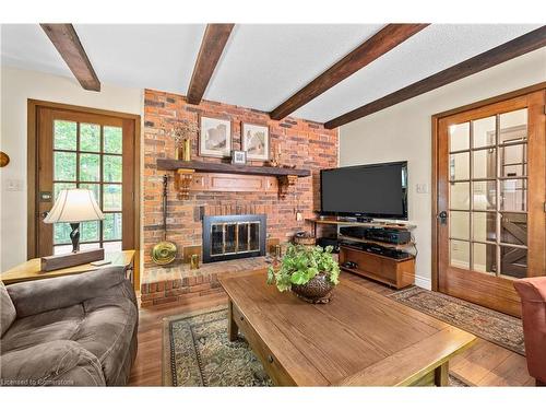 780 Hall Road, Hamilton, ON - Indoor Photo Showing Living Room With Fireplace