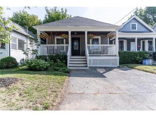 28 Park Row N, Hamilton, ON - Outdoor With Deck Patio Veranda With Facade