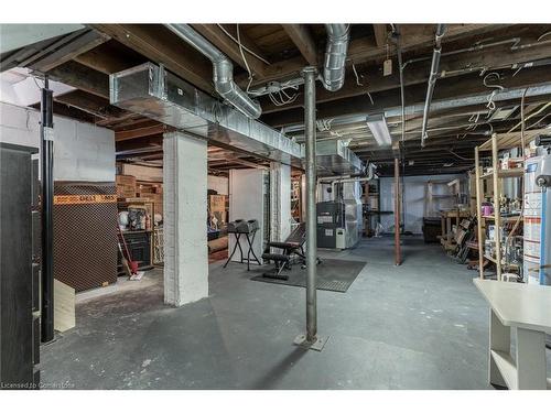 28 Park Row N, Hamilton, ON - Indoor Photo Showing Basement