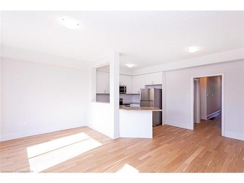 43 Jell Street, Guelph, ON - Indoor Photo Showing Kitchen