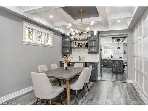 88 Graham Avenue S, Hamilton, ON - Indoor Photo Showing Dining Room