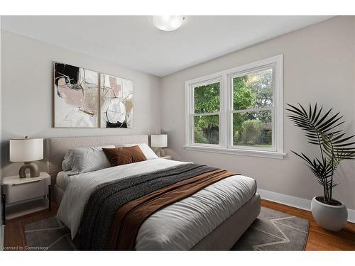 481 Vine Street, St. Catharines, ON - Indoor Photo Showing Bedroom