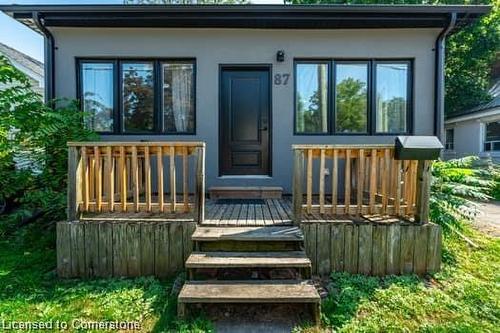 87 Hillview Street, Hamilton, ON - Outdoor With Deck Patio Veranda