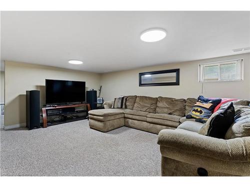 18 Irving Place, Hamilton, ON - Indoor