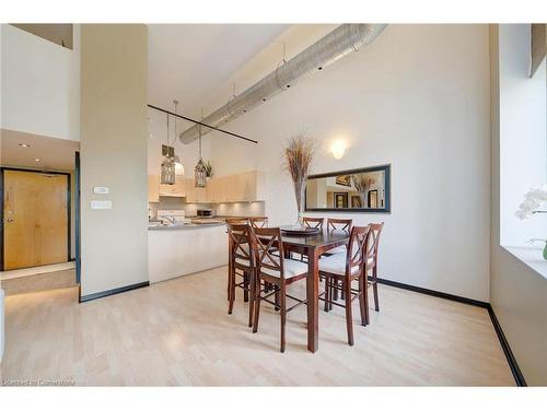 2A-73 Garfield Avenue S, Hamilton, ON - Indoor Photo Showing Dining Room