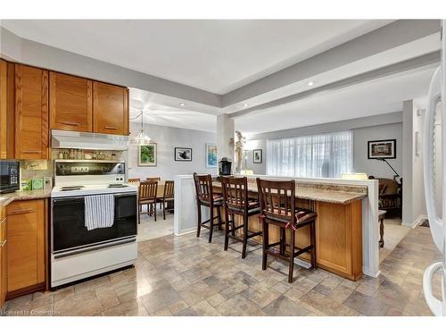 65 Maple Drive, Stoney Creek, ON - Indoor Photo Showing Kitchen