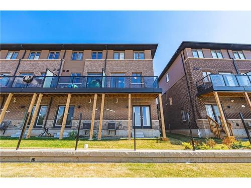 18-120 Court Drive, Paris, ON - Outdoor With Balcony With Facade