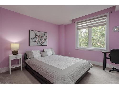 4176 Fuller Crescent, Burlington, ON - Indoor Photo Showing Bedroom