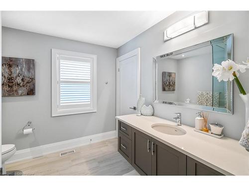 507 Mississauga Street, Niagara-On-The-Lake, ON - Indoor Photo Showing Bathroom