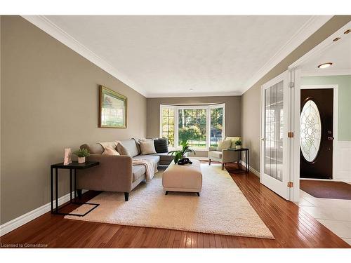 28 Church Street E, Hagersville, ON - Indoor Photo Showing Living Room