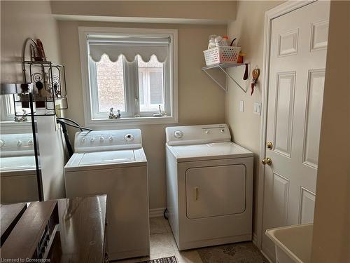 503 Simcoe Road, Bradford, ON - Indoor Photo Showing Laundry Room