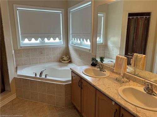 503 Simcoe Road, Bradford, ON - Indoor Photo Showing Bathroom