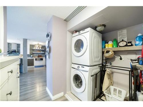 614-500 Green Road, Stoney Creek, ON - Indoor Photo Showing Laundry Room