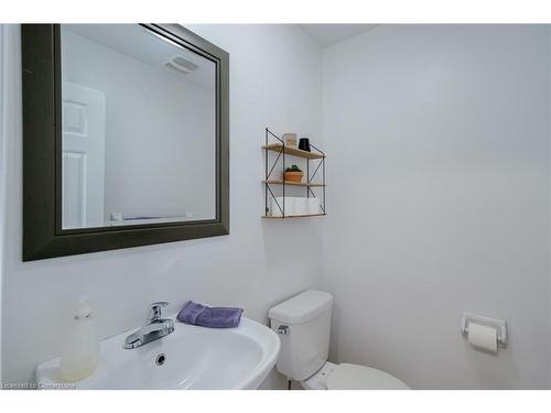 9-1328 Upper Sherman Avenue, Hamilton, ON - Indoor Photo Showing Bathroom