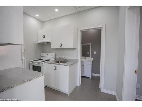 A-166 John Street S, Hamilton, ON - Indoor Photo Showing Kitchen