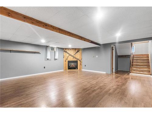 6929-6937 Conc 4 Road, West Lincoln, ON - Indoor Photo Showing Other Room With Fireplace