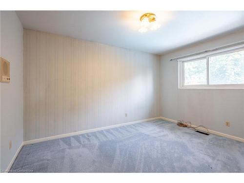 1465 Westbury Avenue, Burlington, ON - Indoor Photo Showing Other Room