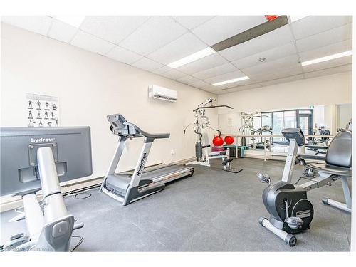 2220 Lakeshore Road W, Burlington, ON - Indoor Photo Showing Gym Room