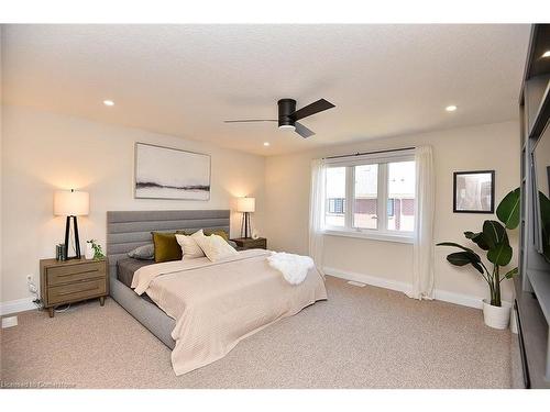 40 Kenesky Drive, Waterdown, ON - Indoor Photo Showing Bedroom