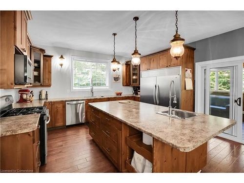 9 Alves Lane, Seguin, ON - Indoor Photo Showing Kitchen