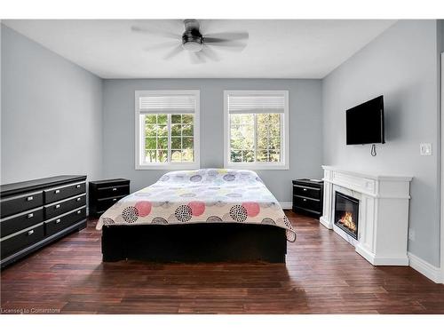 9 Alves Lane, Seguin, ON - Indoor Photo Showing Bedroom